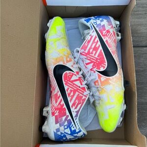 NIKE SOCCER VAPOR 13 ACADEMY NJR FG/MG